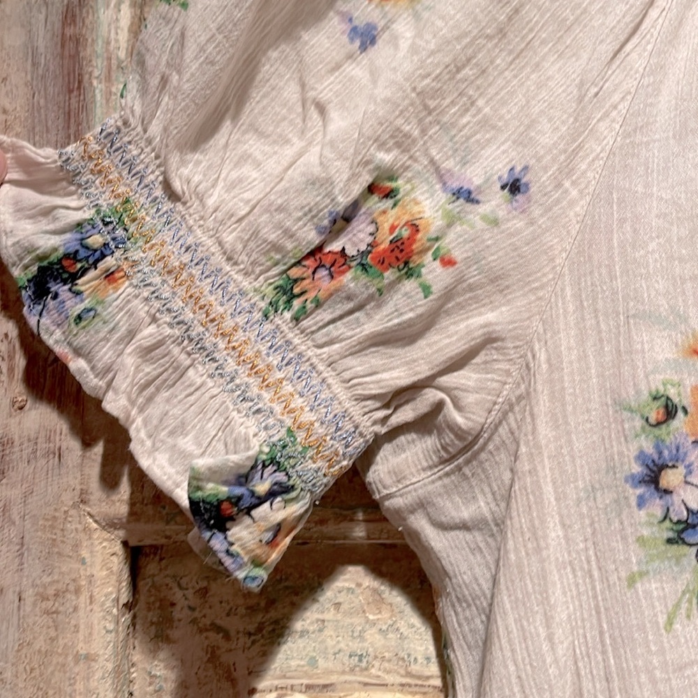 EUC Madewell Smocked Button-Down Top /2X, Nosegay Floral Antique Lace/ - Picture 3 of 6
